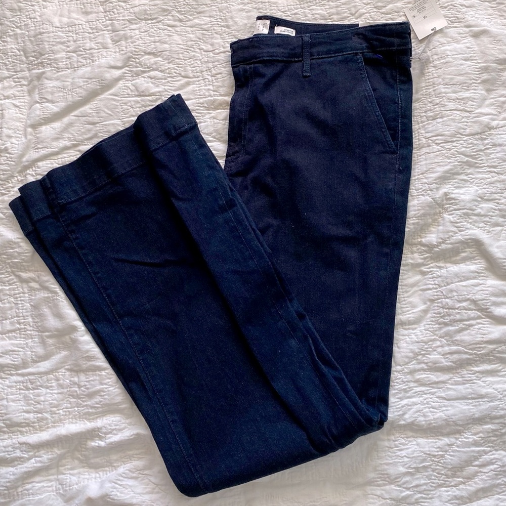 Jeans by a new day